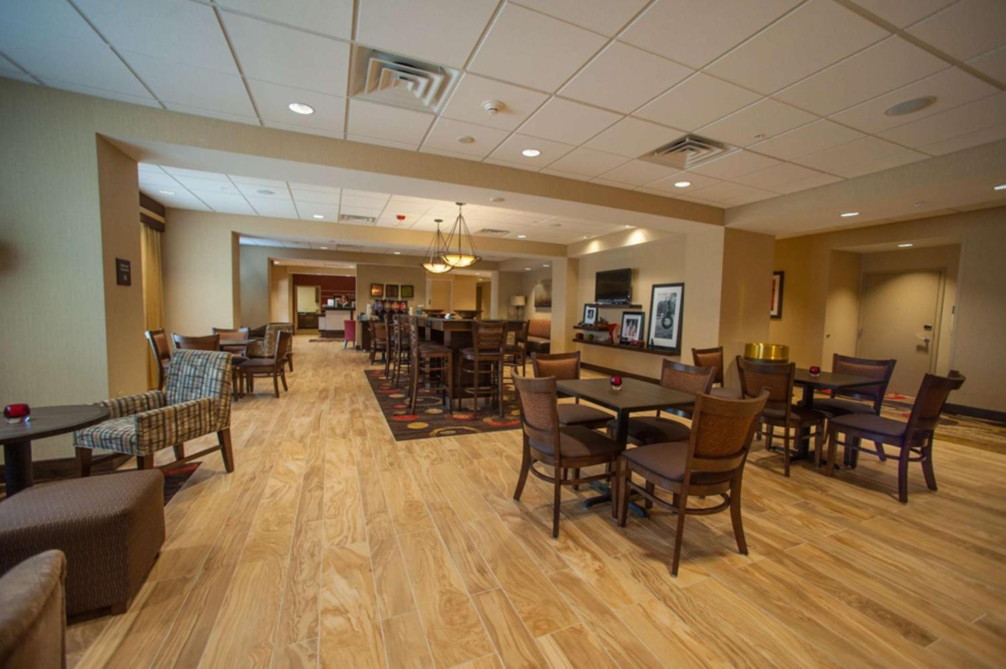 Hampton Inn By Hilton Fort Morgan Eksteriør billede
